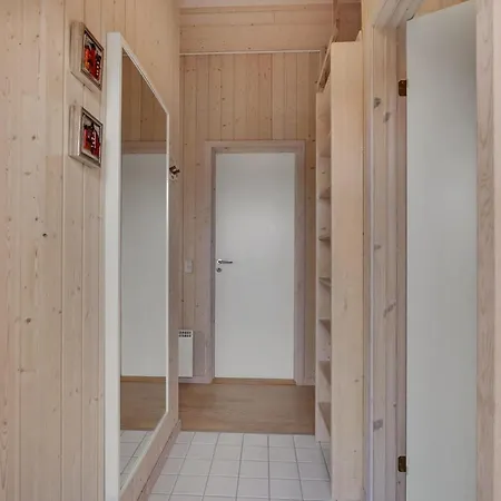 2 Bedroom Awesome In Tranekaer