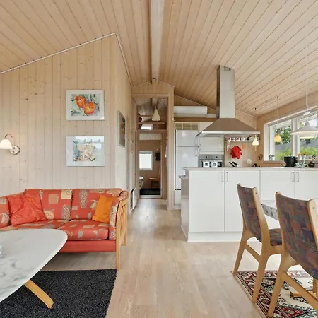 2 Bedroom Awesome In Tranekær