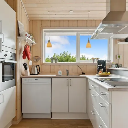 Feriehus 2 Bedroom Awesome In *