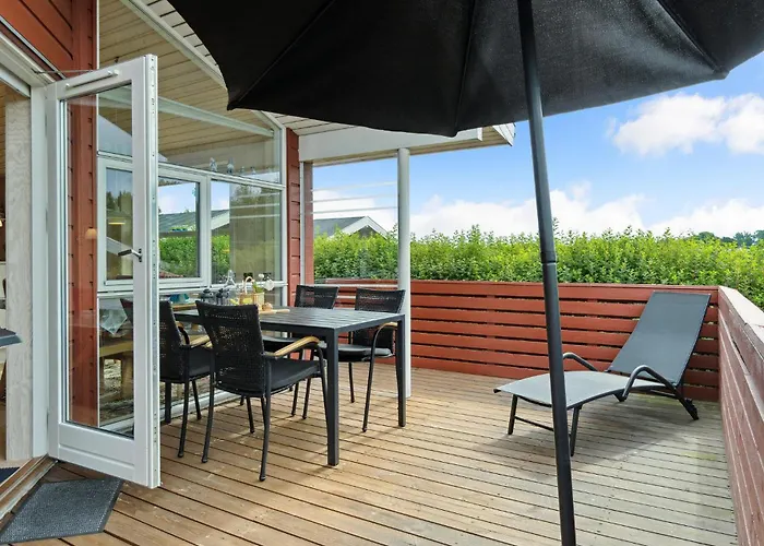 Сasa de vacaciones 2 Bedroom Awesome In *